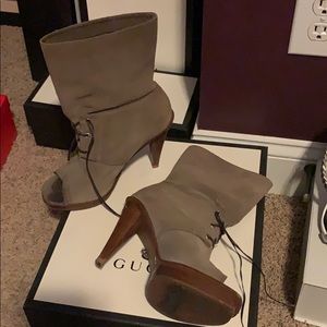 Michael Michael kors heel booties